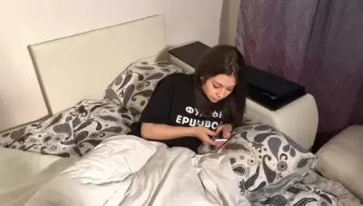 Папа наказал приемную дочь за съемки в фильмах для взрослых